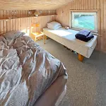 Prázdninový dům 2 Bedroom Gorgeous In V *