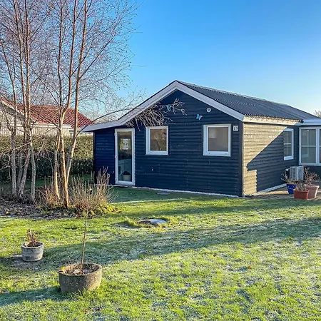 2 Bedroom Gorgeous In V