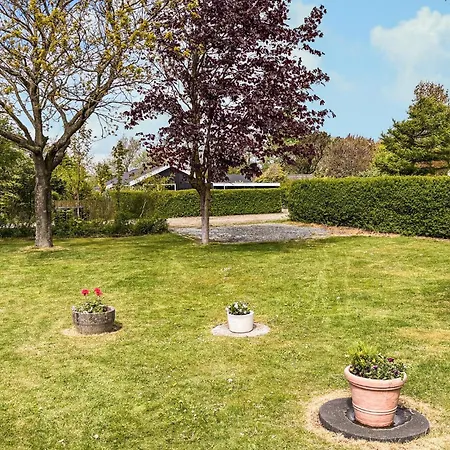 2 Bedroom Gorgeous In V * Esbjerg